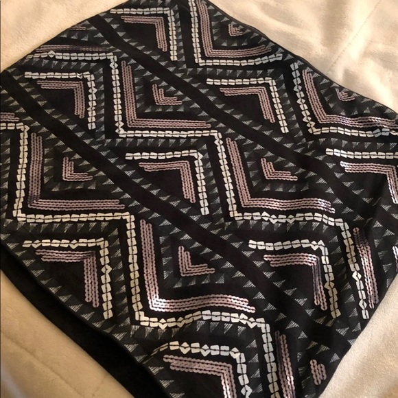 Sequin Mini Skirt - Picture 3 of 3